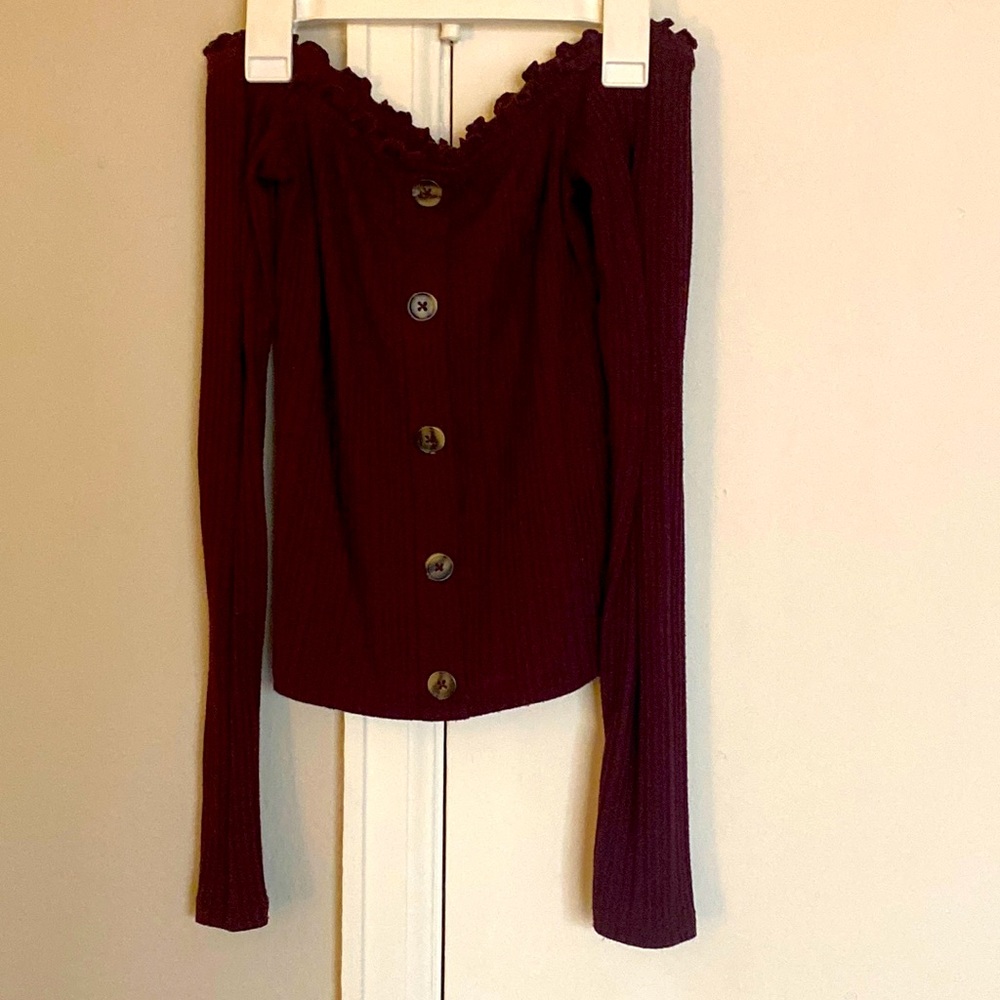 Brand Seriously Soft -AERO-  Size XS Long Sleeve Off Shoulder Top
